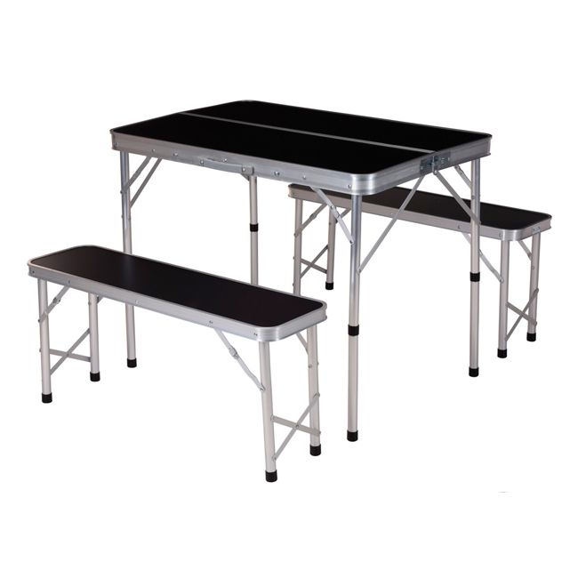 CAMPINGBORD MED 2 BENKER